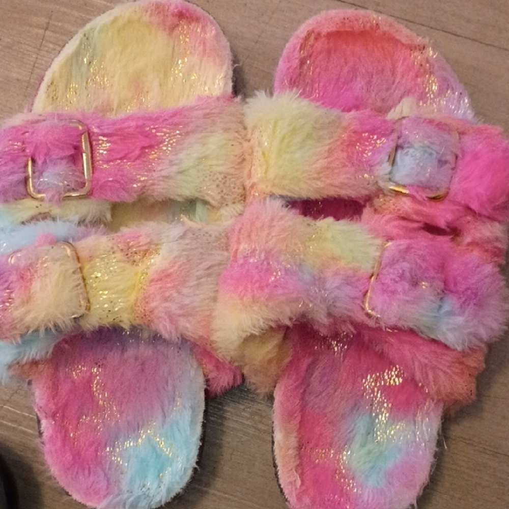 Colorful Fuzzy Kids Sandals